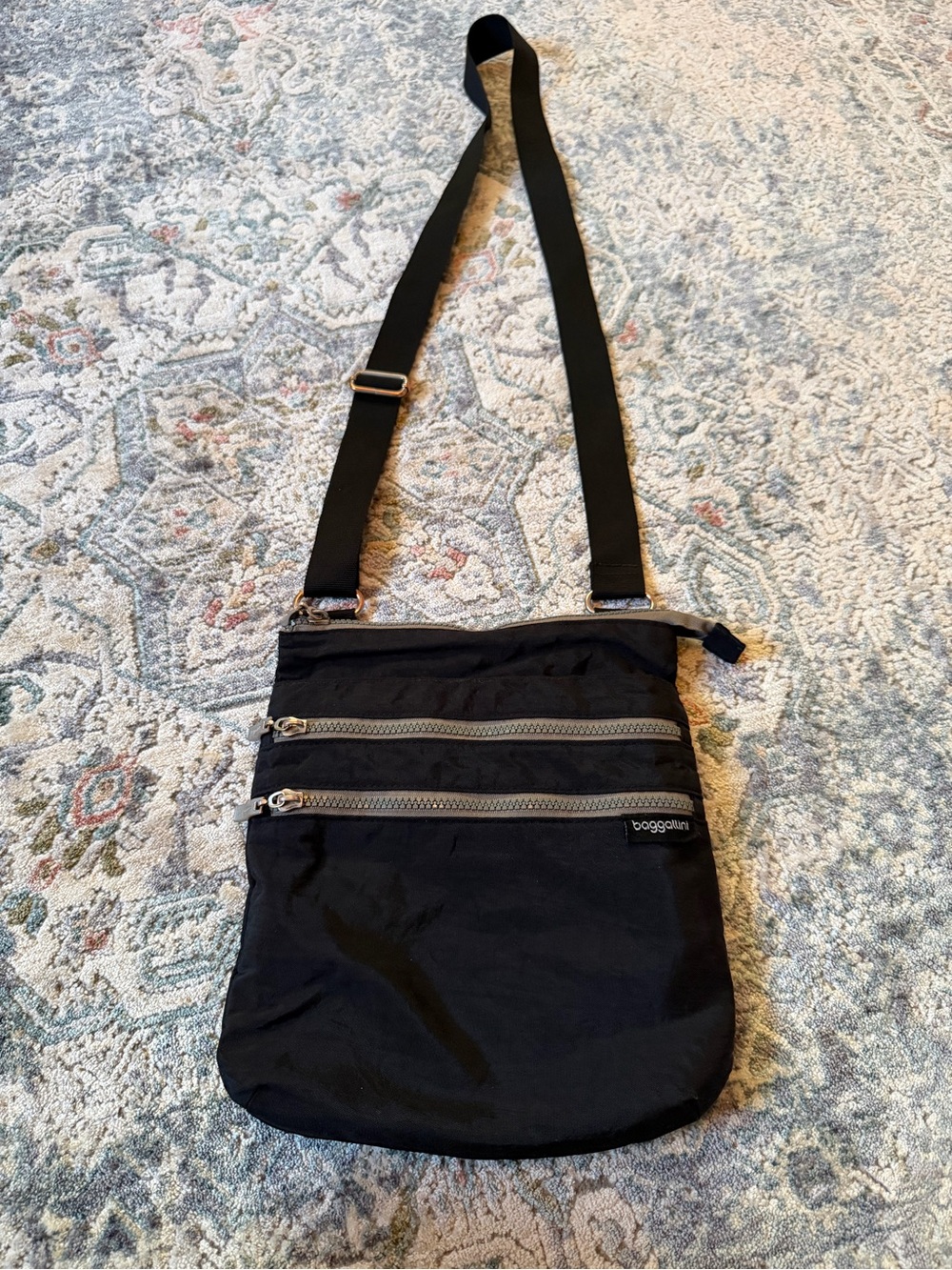 Baggallini Black Nylon Crossbody Bag Triple Zip Travel Organizer Purse